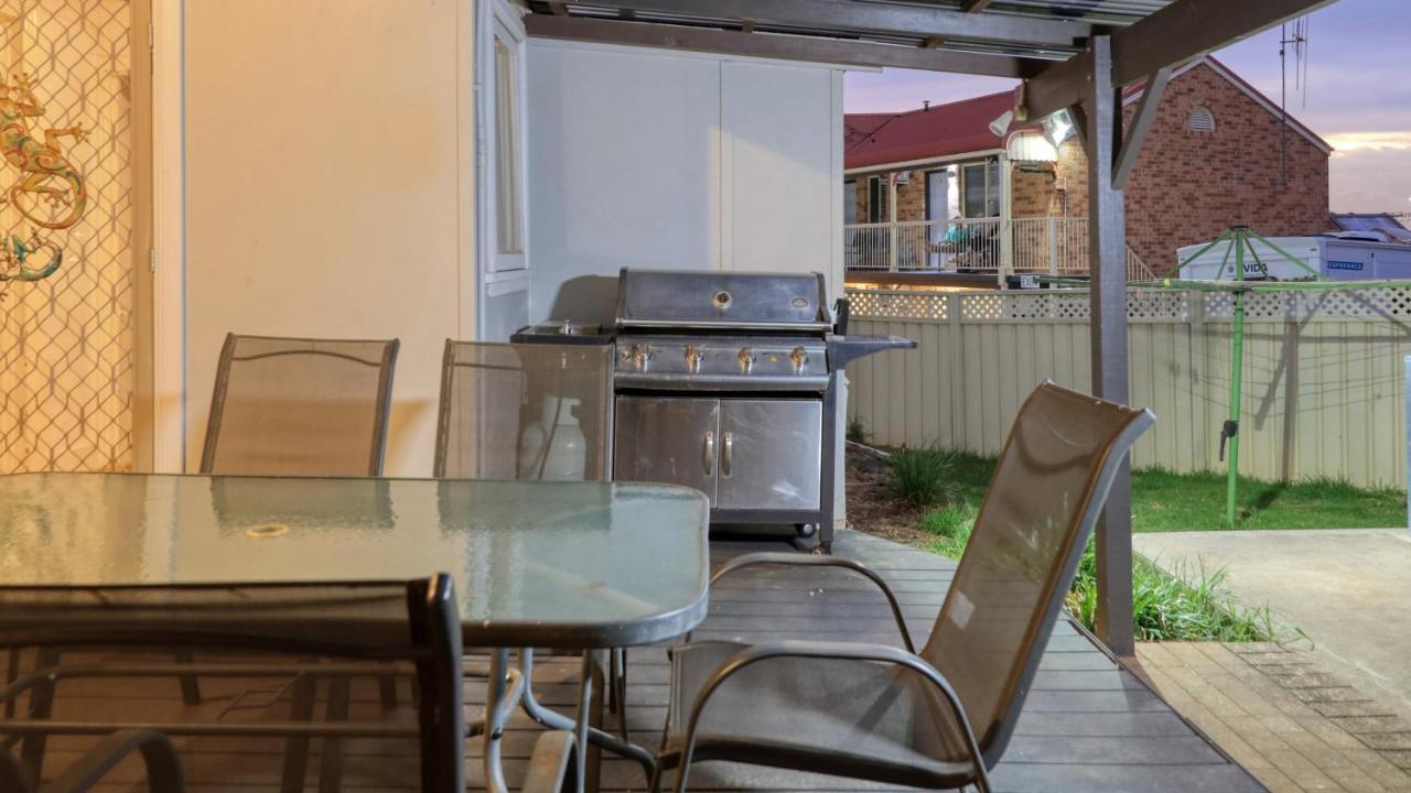 Canowindra Riverview Motel ภายนอก รูปภาพ